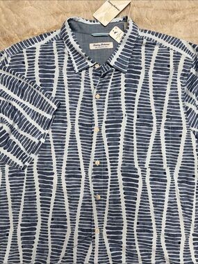 Tommy Bahama Navy and White Abstract Stripe Short-Sleeve Button-Down
